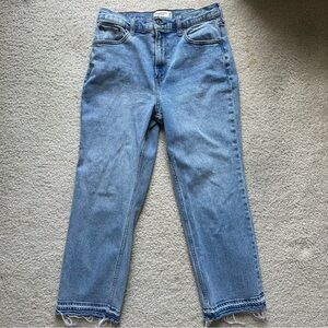 Abercrombie & Fitch The Ankle Straight
Ultra High Rise